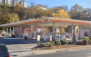 Shell gas station on Tonnelle Avenue, North Bergen.