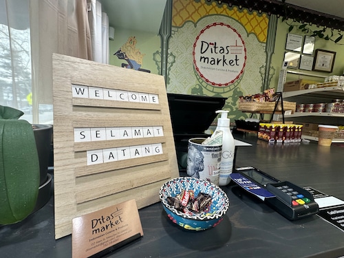 The checkout counter at Dita's Market in Metuchen, NJ